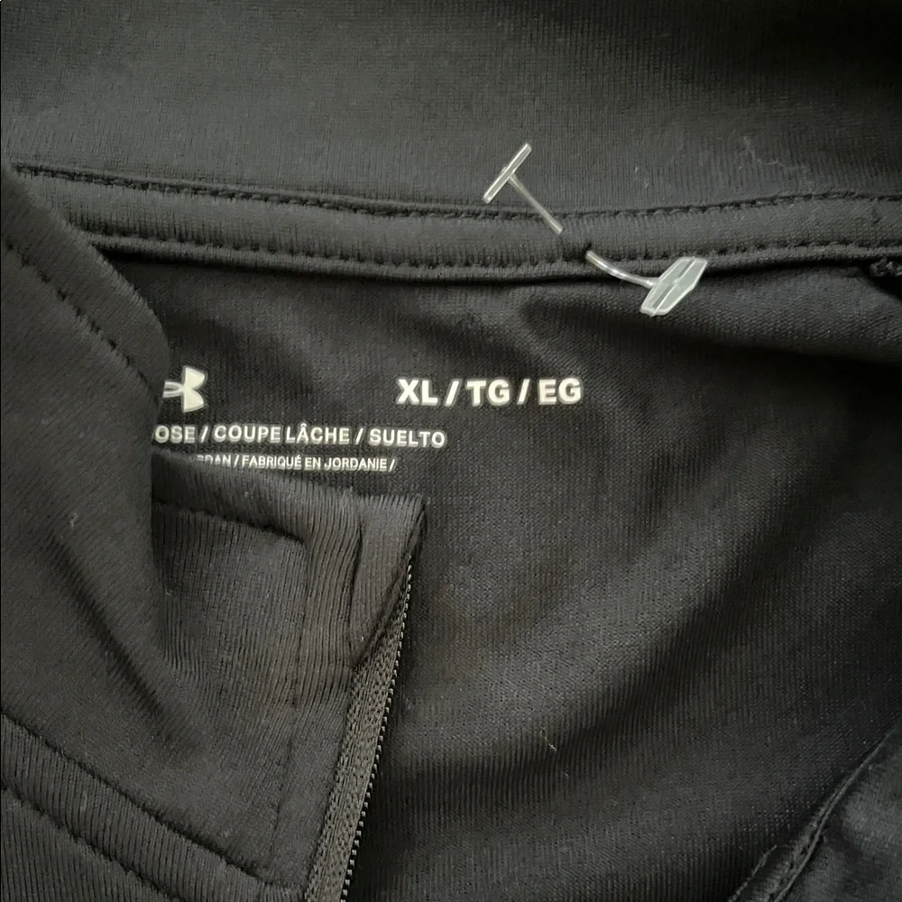 Under Armour Men's Black pullover with Neon Yellow Logo - Picture 4 of 5